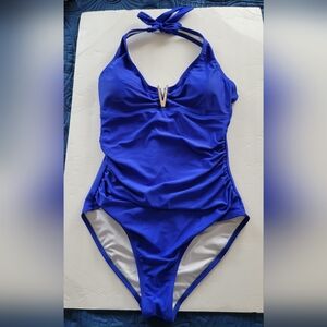 NWOT ONE PIECE SWIMSUIT